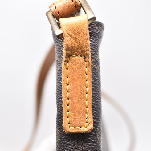 LOUIS VUITTON ルイヴィトン モノグラム トロター M51240 ショルダーバッグ レディース